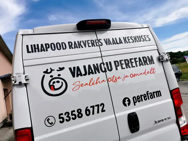 Vajangu – sõiduki või haagise kleebislahendus